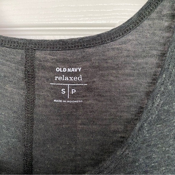 Old Navy size small tank top - Picture 3 of 5